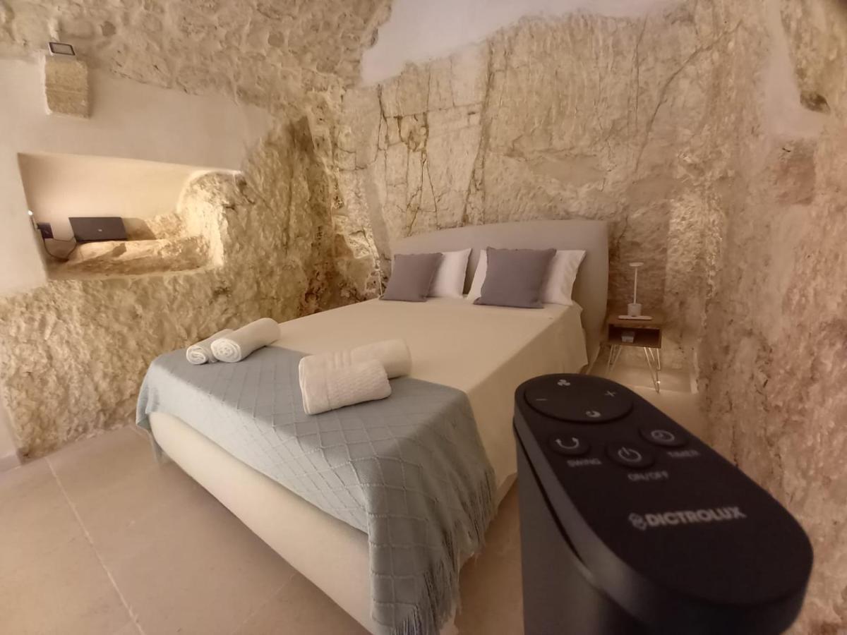 Ca Sotto L'Arco Bed & Breakfast Ostuni Exterior photo