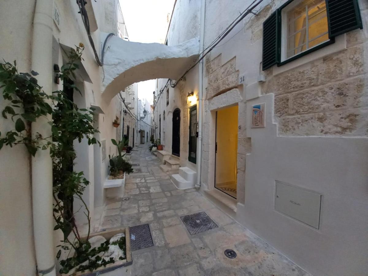 Ca Sotto L'Arco Bed & Breakfast Ostuni Exterior photo