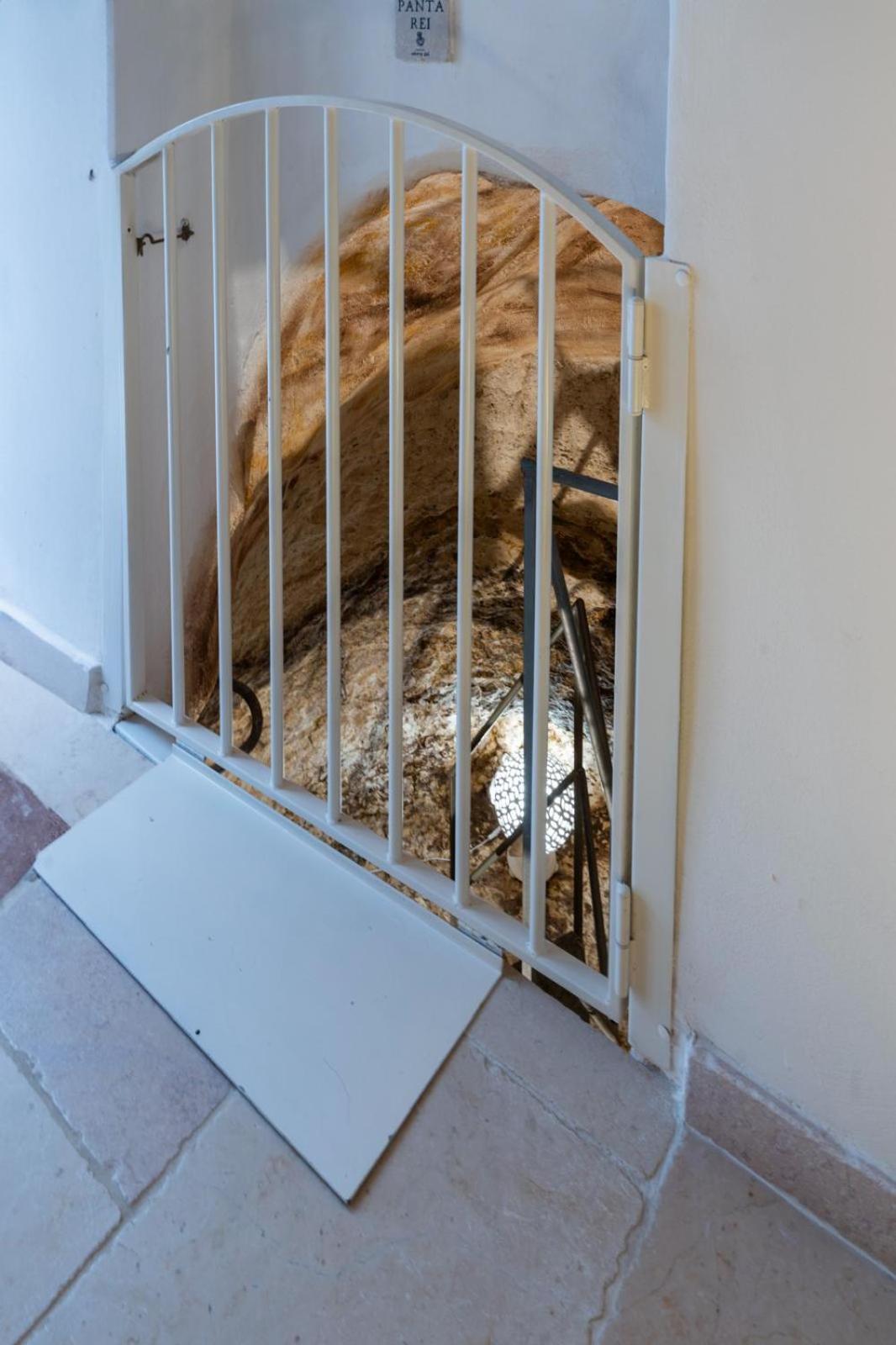 Ca Sotto L'Arco Bed & Breakfast Ostuni Exterior photo